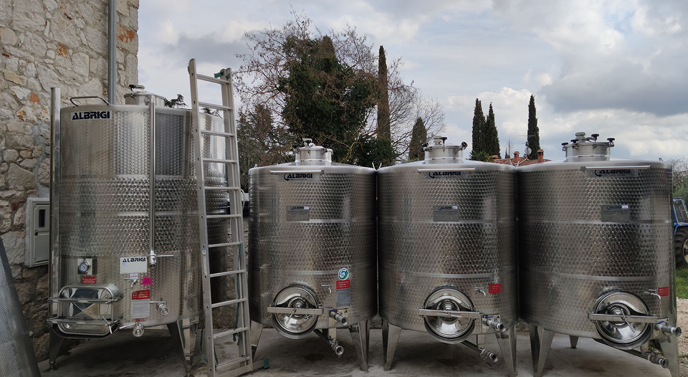 Image for VoltBit – sistem za udaljeno upravljanje proizvodnjom vina