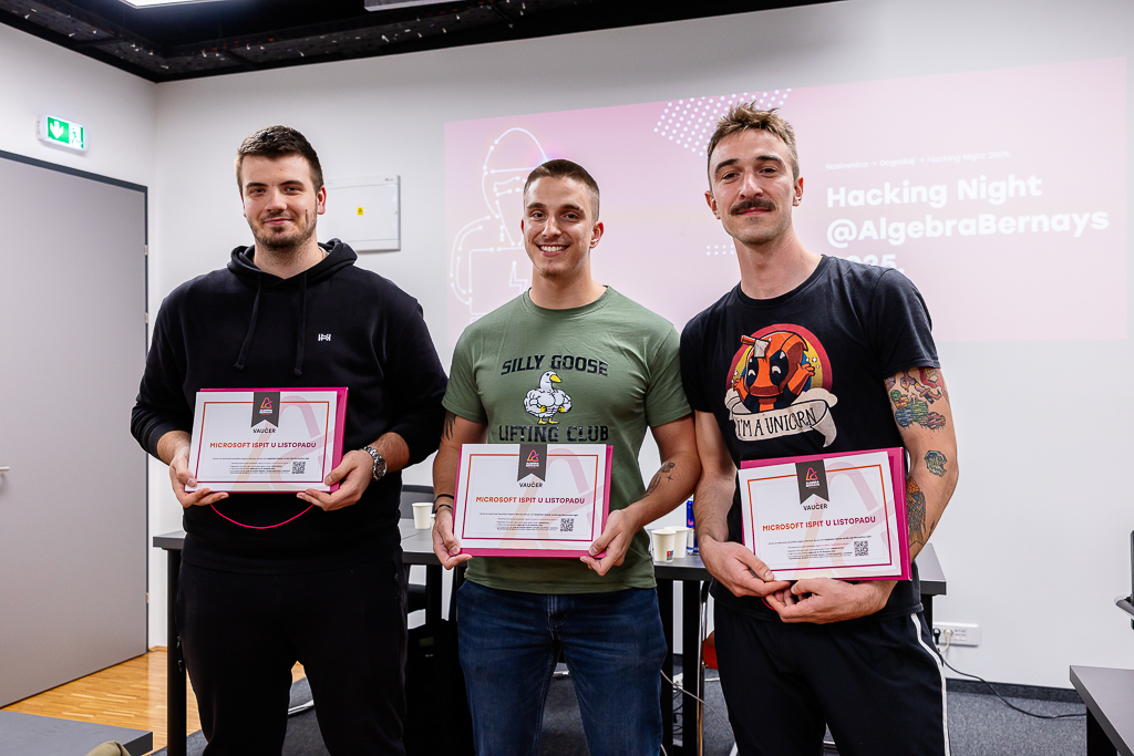 Hacking night 2025.10.17 small-2126