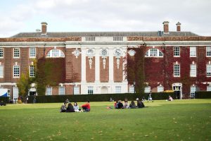 Students on College Green in front of RHB 15118