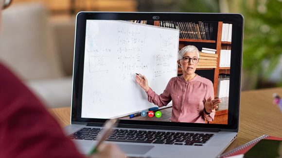 Upravljanje vremenom, pregovori, feedback… Naučite ovo i još puno više uz besplatne online edukacije koje donose Uplift i Algebra!
